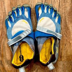 Vibram shoes